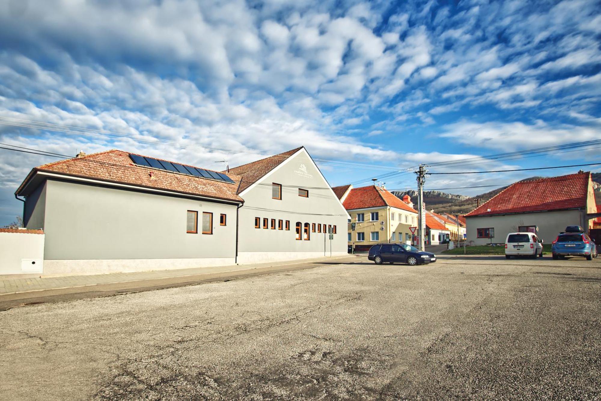 Penzion Vinarstvi Cervinka Horni Vestonice Kültér fotó